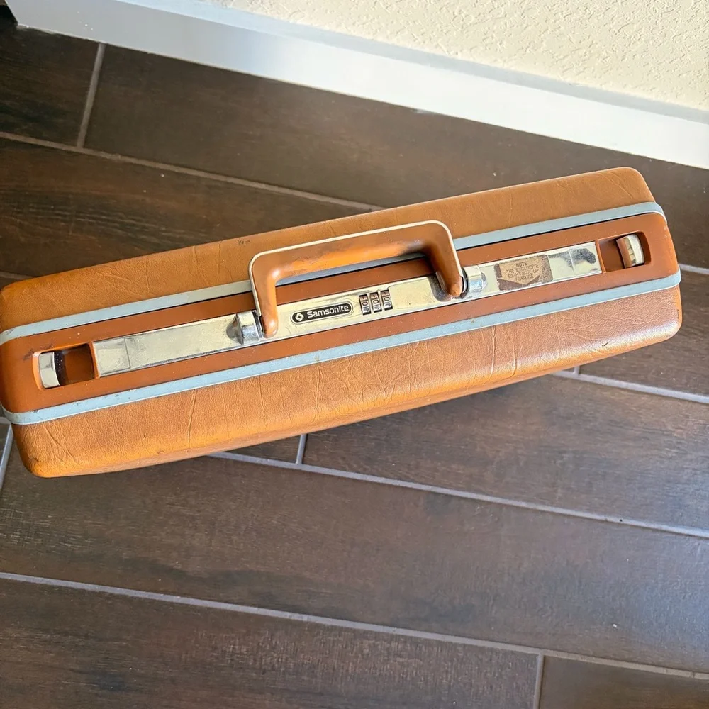 Vintage Samsonite Attache Briefcase Camel Hard Case Retro Office Decor Lock